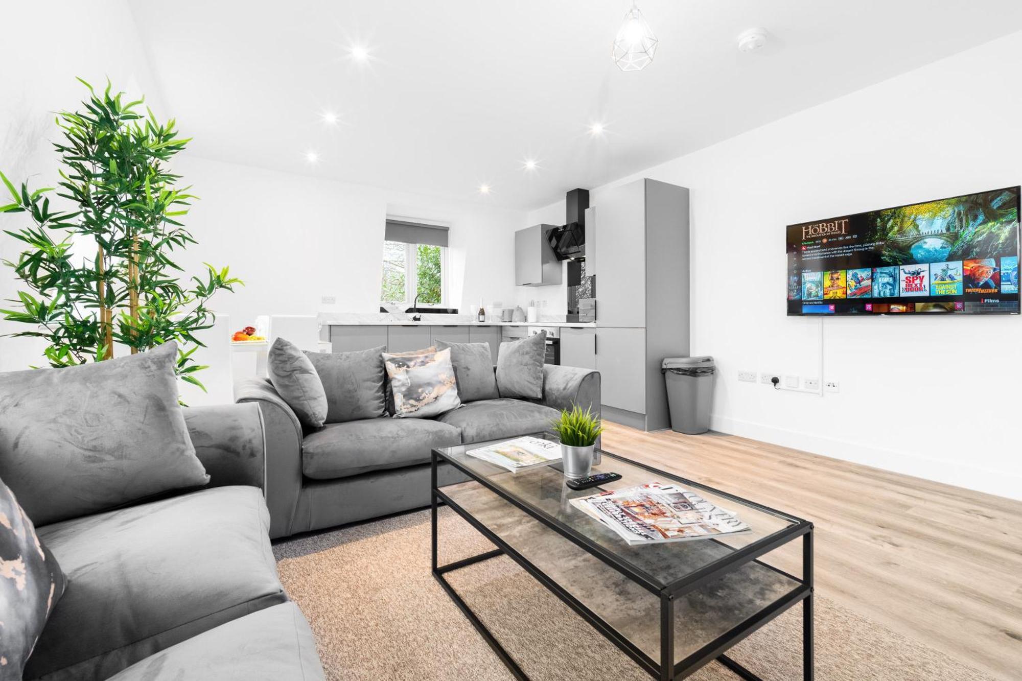 Stylish 2 Bedroom Apartment - Balcony - Secure Parking - Top Rated - 5Mc 伯明翰 外观 照片