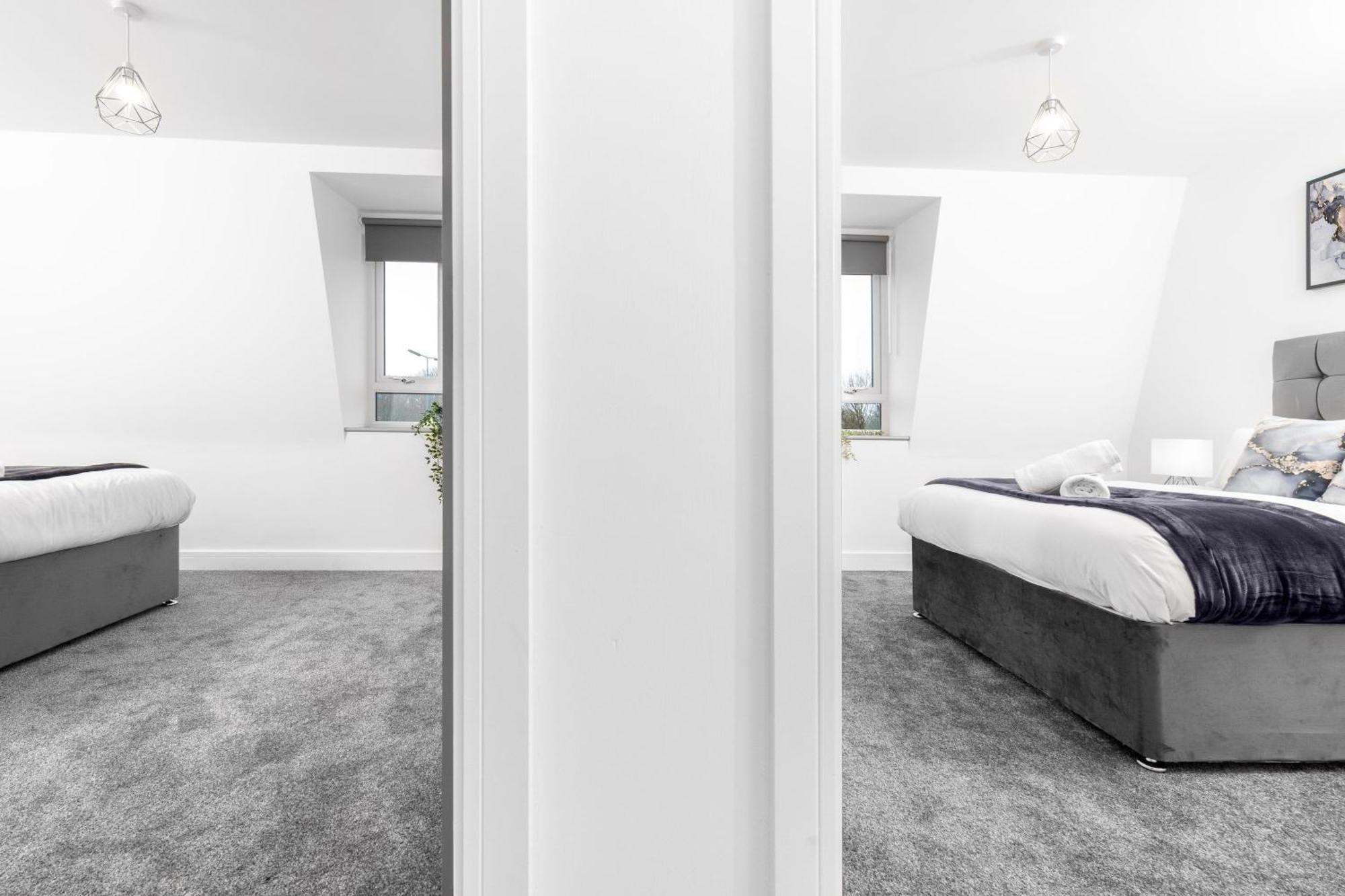 Stylish 2 Bedroom Apartment - Balcony - Secure Parking - Top Rated - 5Mc 伯明翰 外观 照片